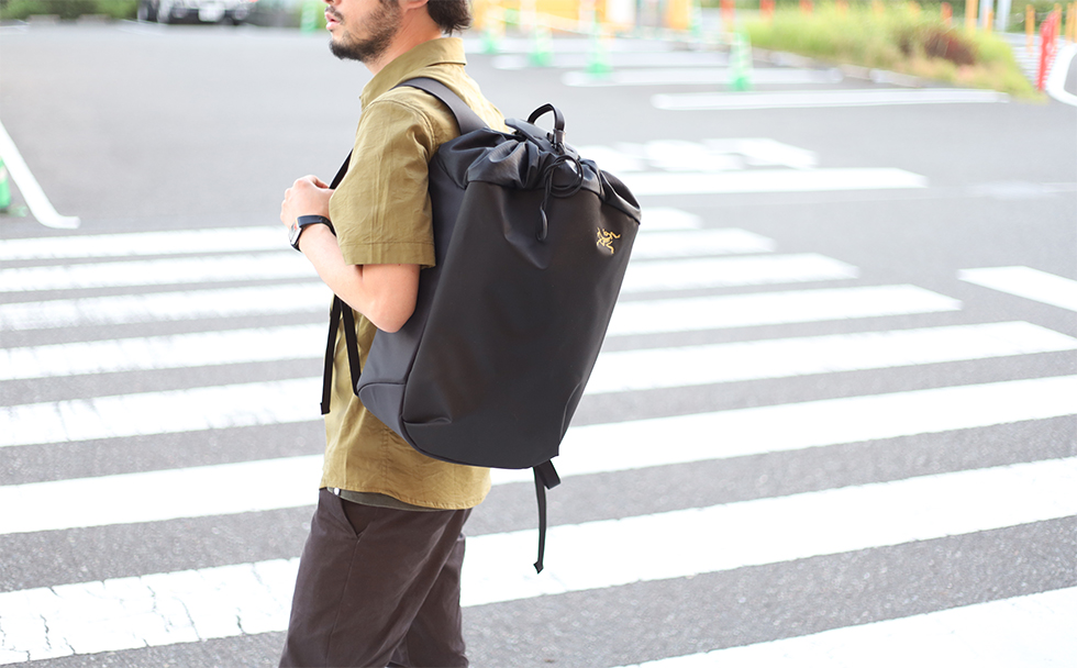 Arcteryx Arro 20 Bucket Bag ブラック